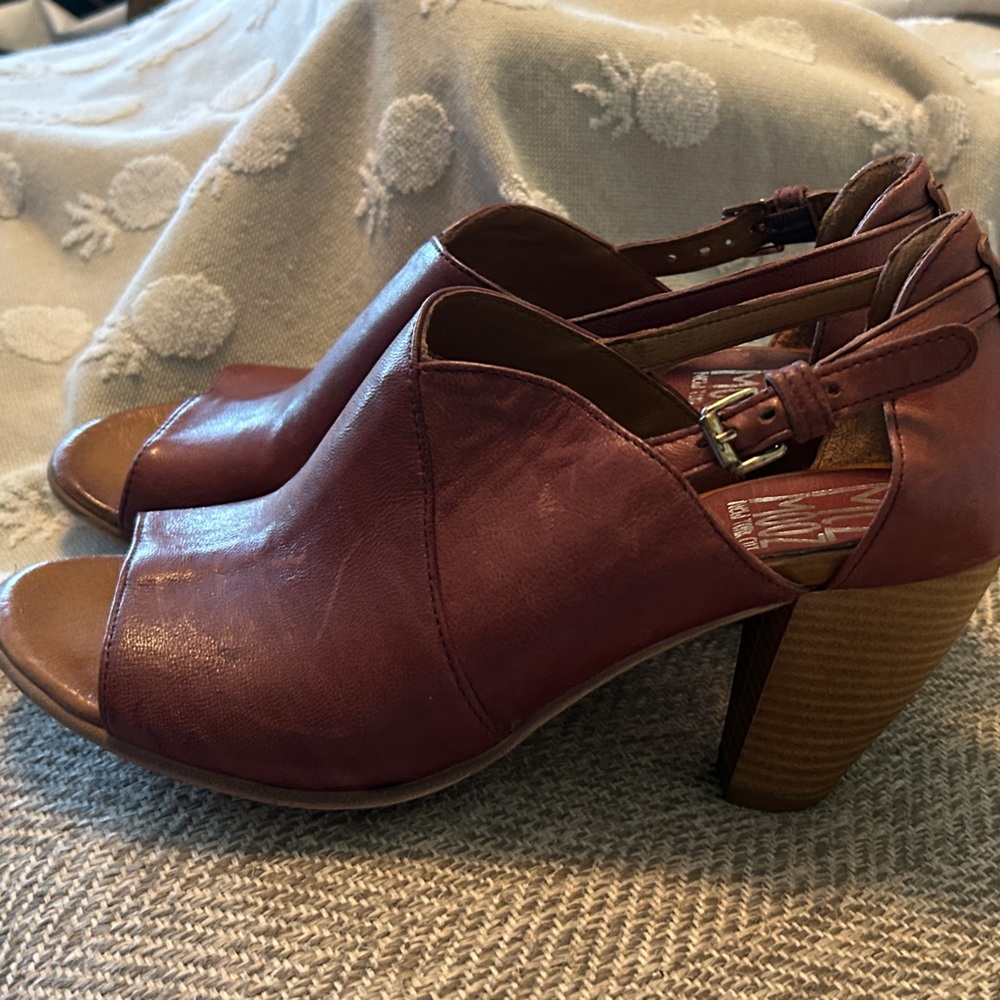 Miz Mooz Burgundy Leather Heels